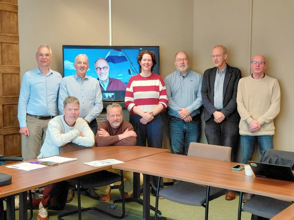 Image:Image: Deelnemers aan de Commissie Arbo & Veiligheid (CAV) in april 2026.