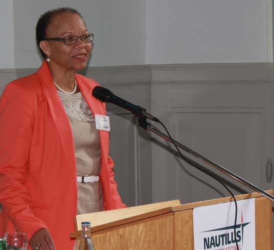 doumbia_henry_swiss_branch_2013_IMG_8894_web_insert.jpg doumbia_henry_swiss_branch_2013_IMG_8894_web_insert.jpg