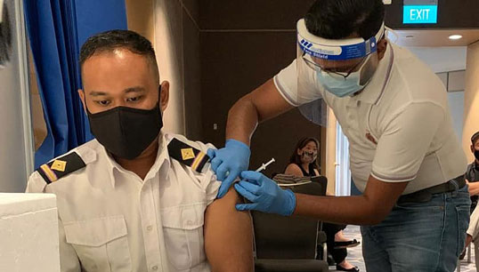 The first Singaporean seafarer to be vaccinated, Muhamad Nashrin Bin Ayub. Image: Singapore Maritime Officers' Union Image:The first Singaporean seafarer to be vaccinated, Muhamad Nashrin Bin Ayub. Image: Singapore Maritime Officers' Union